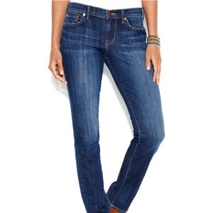 SOLD Lucky brand low-rise jean
